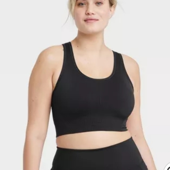 All in Motion Light Support Y Racer back Sports Bras, Black + White, 2X - Picture 3 of 10